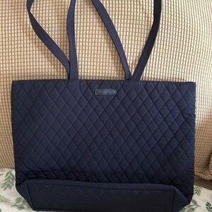 Navy Vera Bradley Tote.